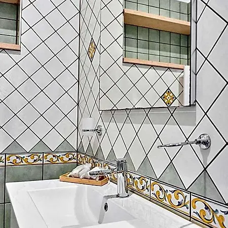 Bed & Breakfast Gioielli House