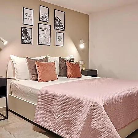 Gioielli House Bed & Breakfast